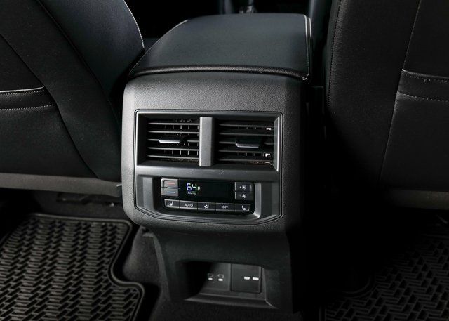 2021 Volkswagen Atlas V6 SEL Premium R-Line photo 9