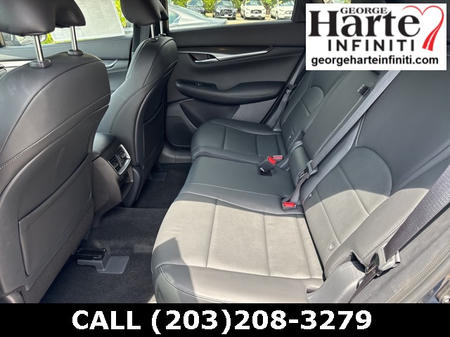 2025 Infiniti QX55 Luxe photo 14