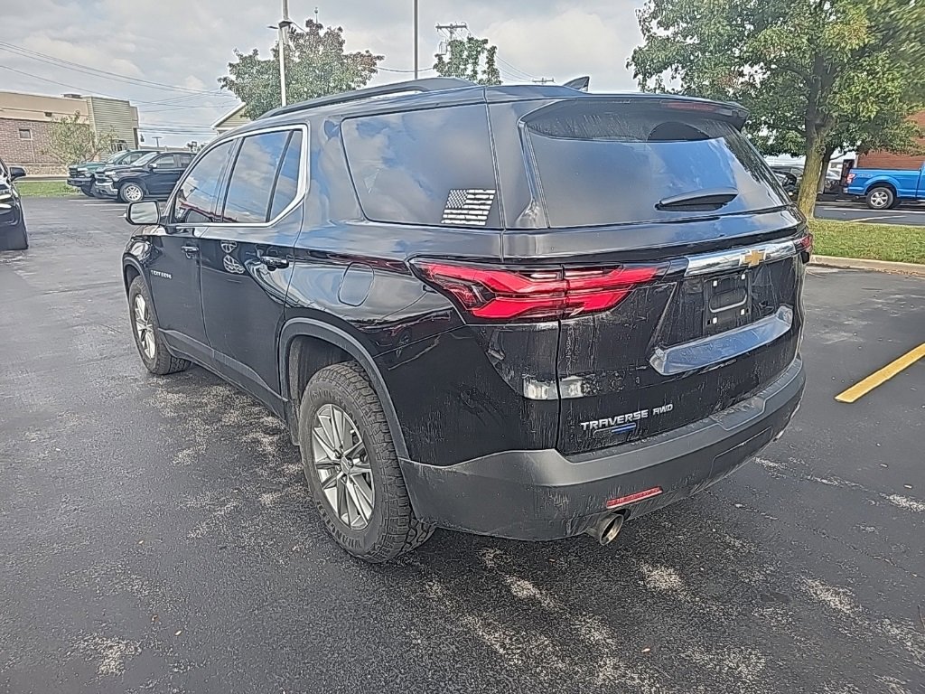 2023 Chevrolet Traverse Cloth photo 3