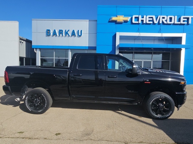 2025 Ram 2500 Laramie photo 3