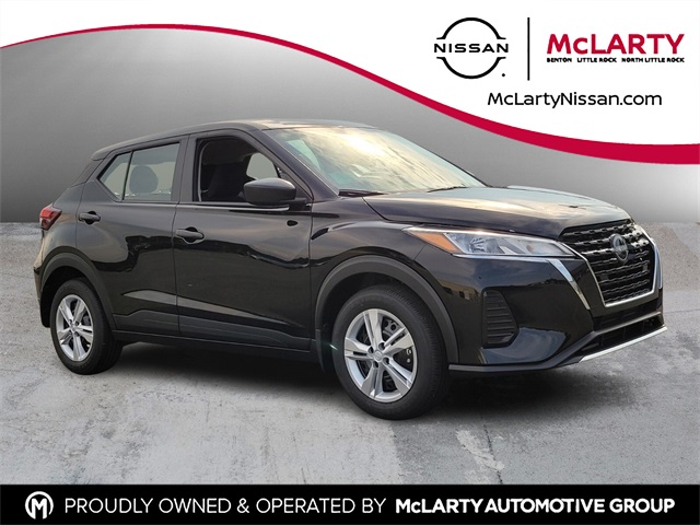 2025 Nissan KICKS PLAY Base's photo