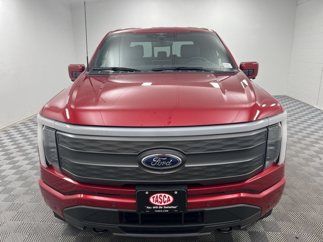 2023 Ford F-150 Lightning Lariat photo 3