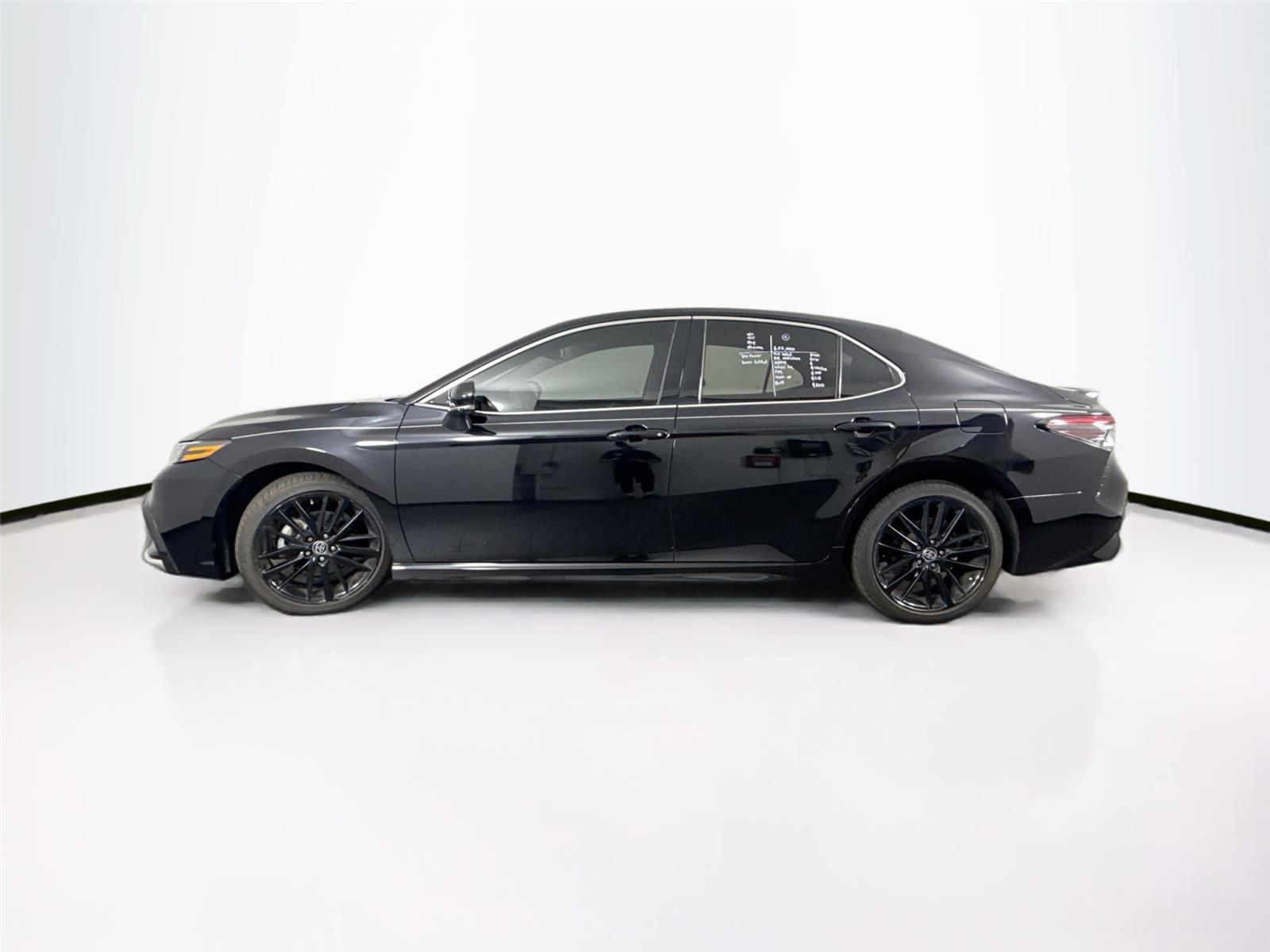 2021 Toyota Camry XSE photo 9