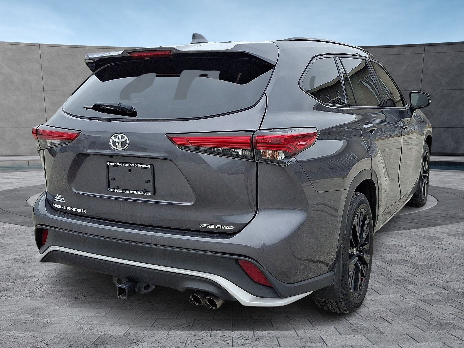 2023 Toyota Highlander XSE photo 10