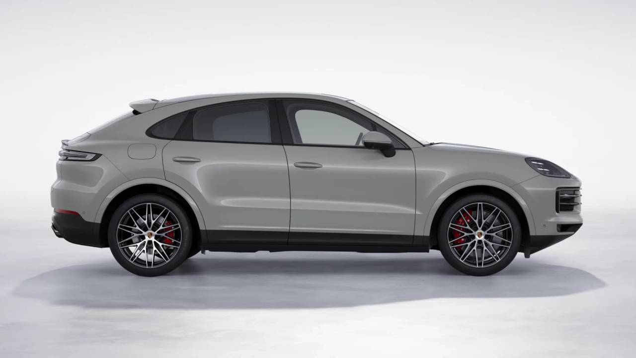 2026 Porsche Cayenne S Coupe photo 7