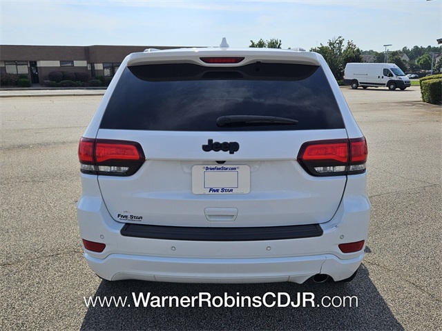 2020 Jeep Grand Cherokee Altitude photo 9