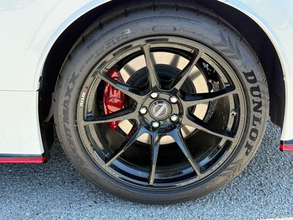 New 2025 White Nissan NISMO image 23