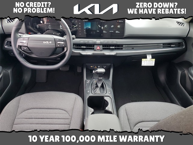 2025 Kia K4 EX photo 9