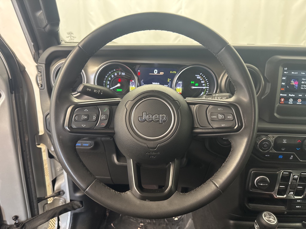 2023 Jeep Wrangler Willys 4xe photo 6