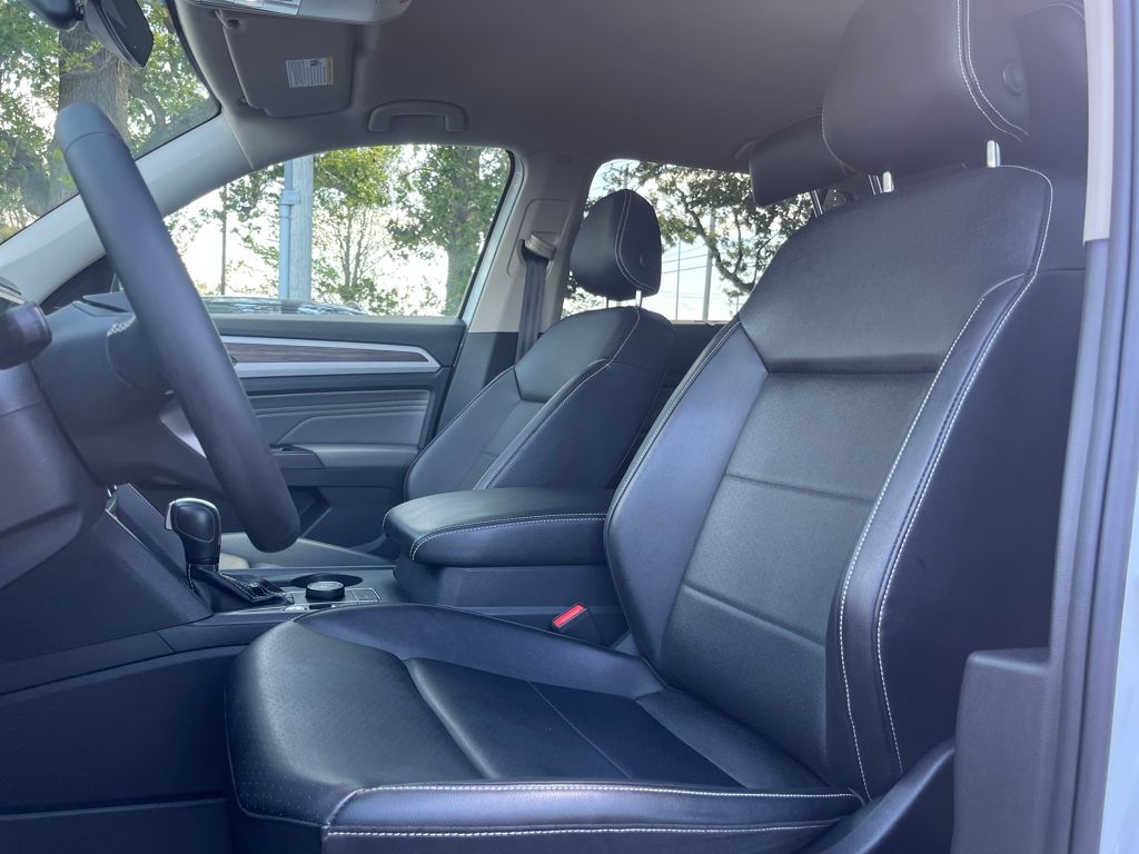 2021 Volkswagen Atlas V6 SE Technology photo 6