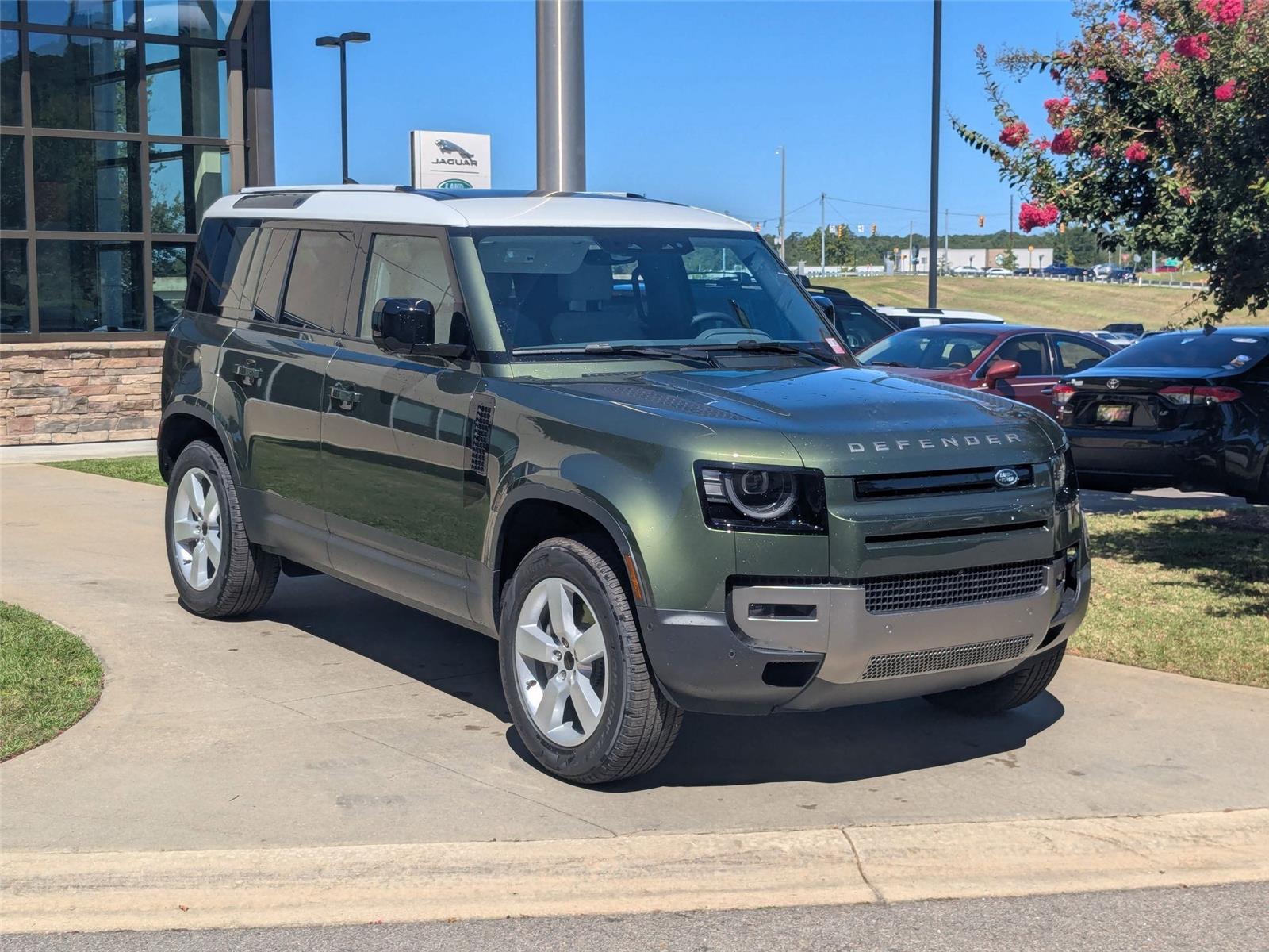 2026 Land Rover Defender 110 S photo 3