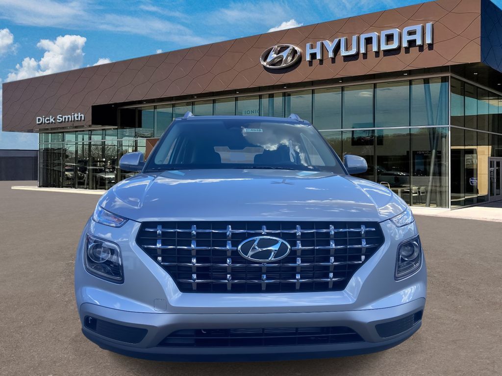 2026 Hyundai Venue SEL photo 2