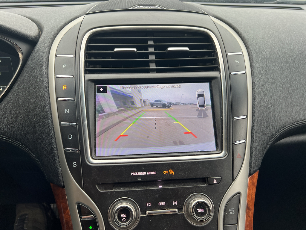 2019 Lincoln Nautilus Reserve photo 18