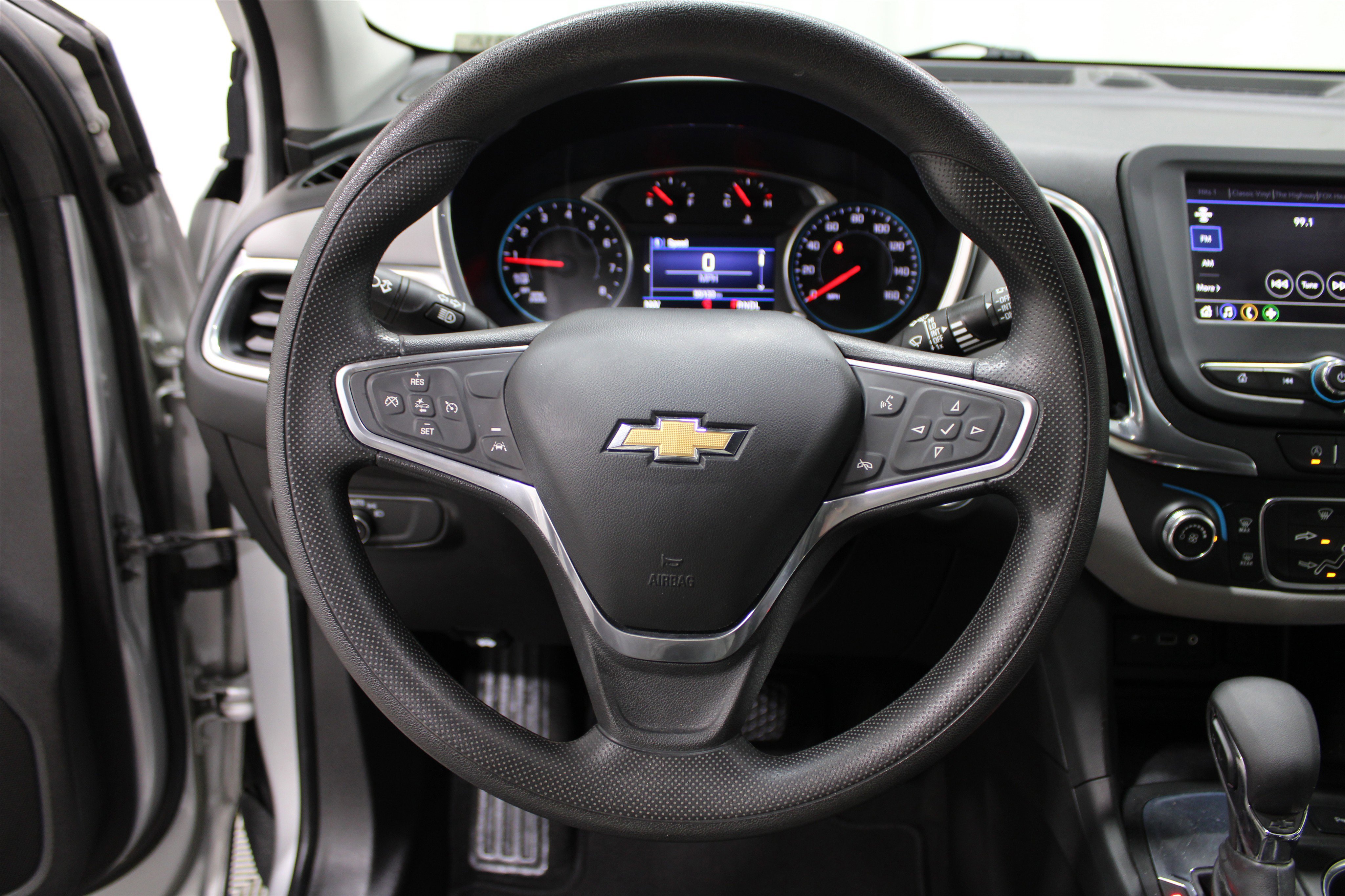 2022 Chevrolet Equinox LT photo 5
