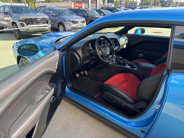 2023 Dodge Challenger R/T Scat Pack photo 16
