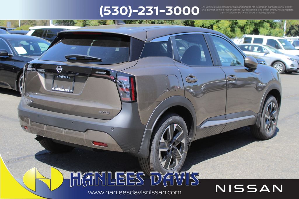 2025 Nissan Kicks SV photo 2