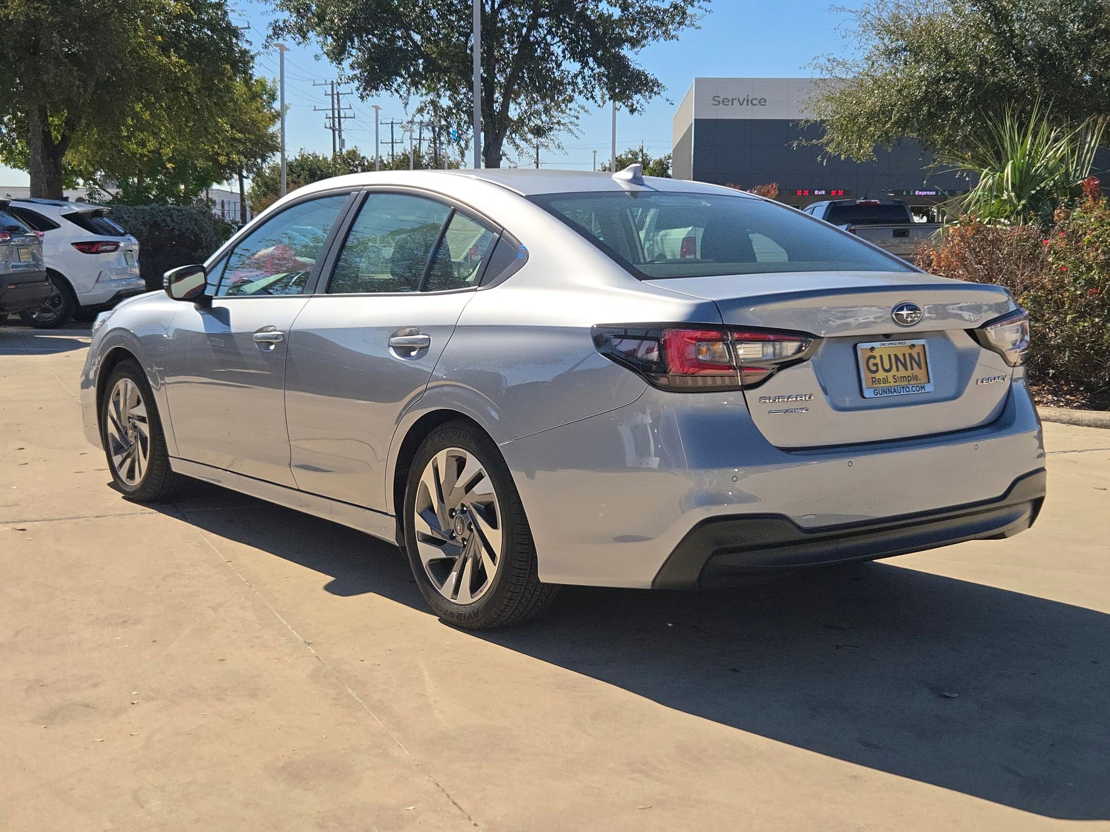 2023 Subaru Legacy Limited photo 2