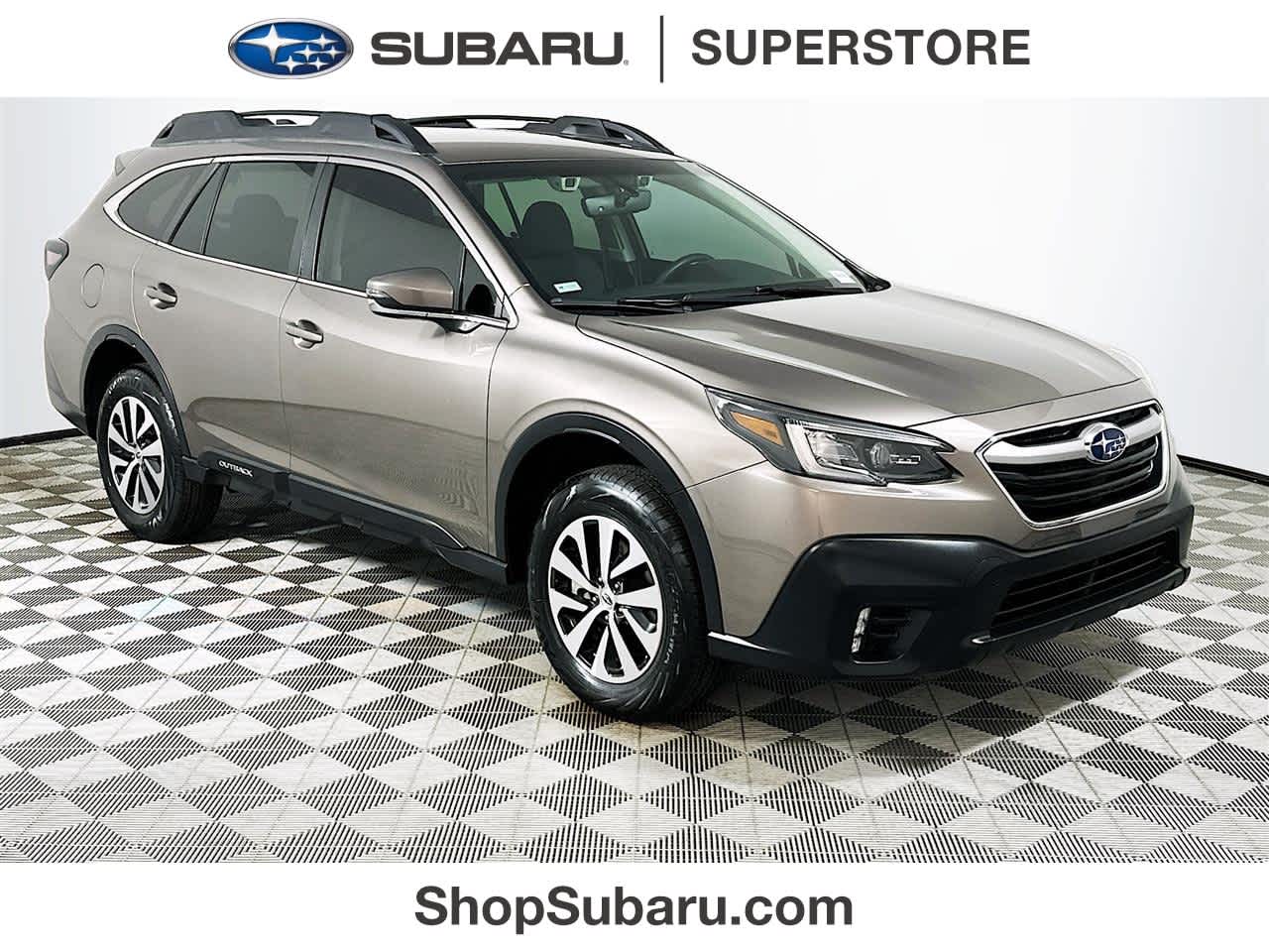 2022 Subaru Outback Premium's photo