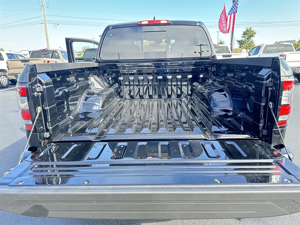 2025 Nissan Frontier PRO-4X photo 27