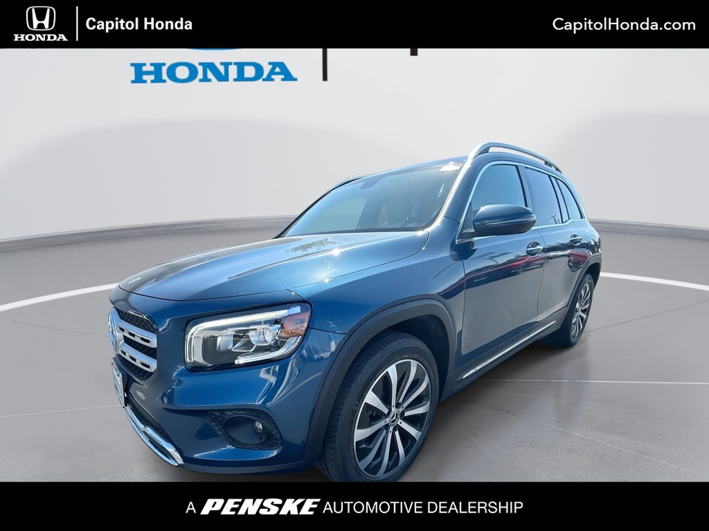 2021 Mercedes-Benz GLB Base's photo