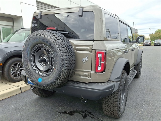 2025 Ford Bronco Badlands photo 4