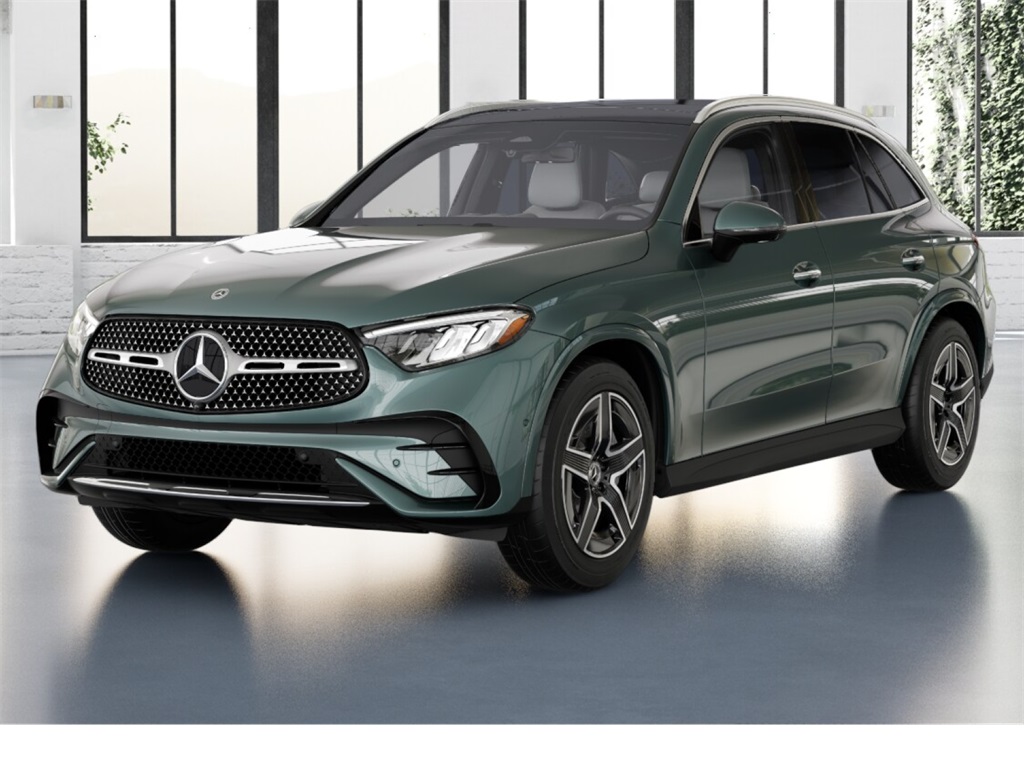 2026 Mercedes-Benz GLC Base's photo