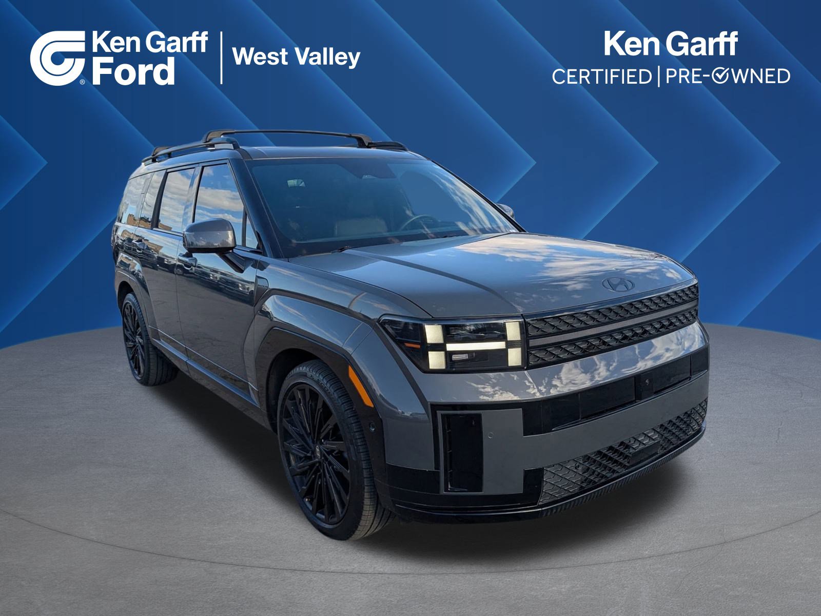 2024 Hyundai Santa Fe Calligraphy's photo