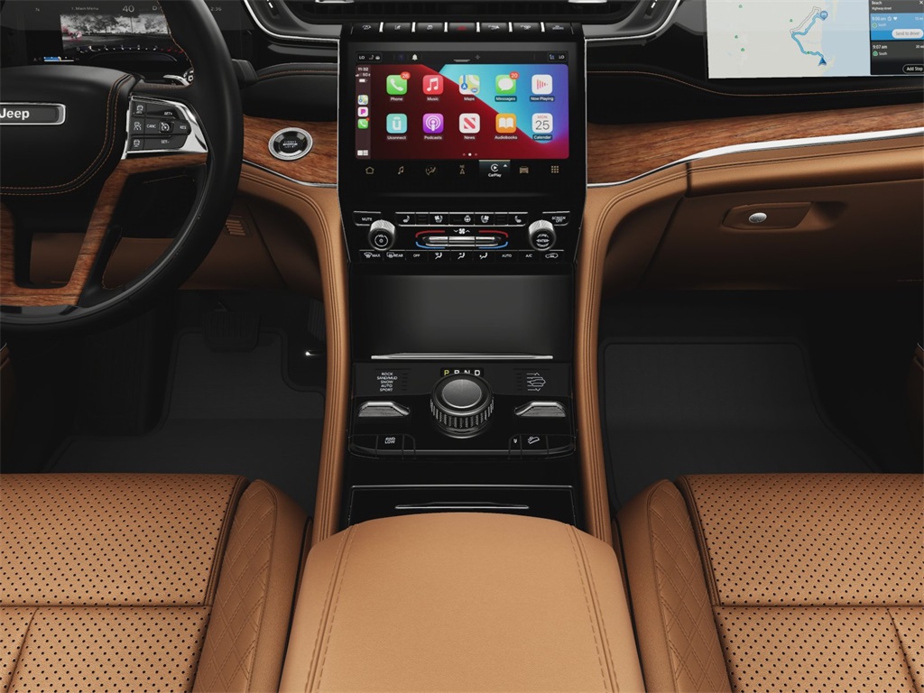 2025 Jeep Grand Cherokee Summit photo 21
