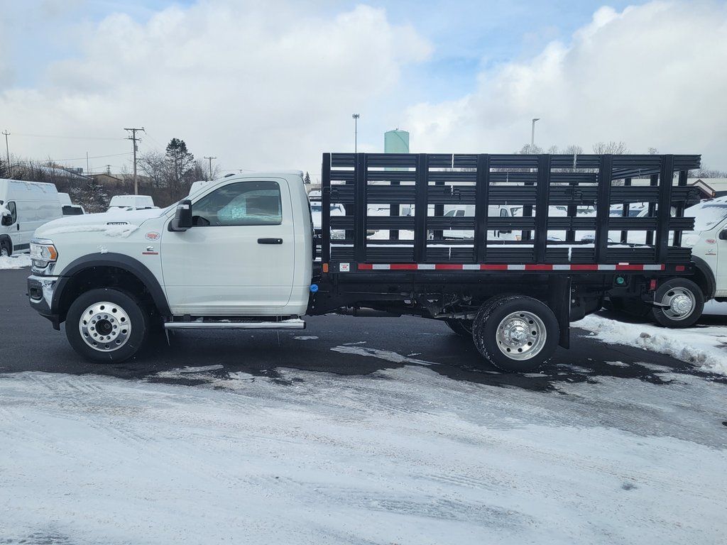 2024 Ram 5500 Tradesman photo 4