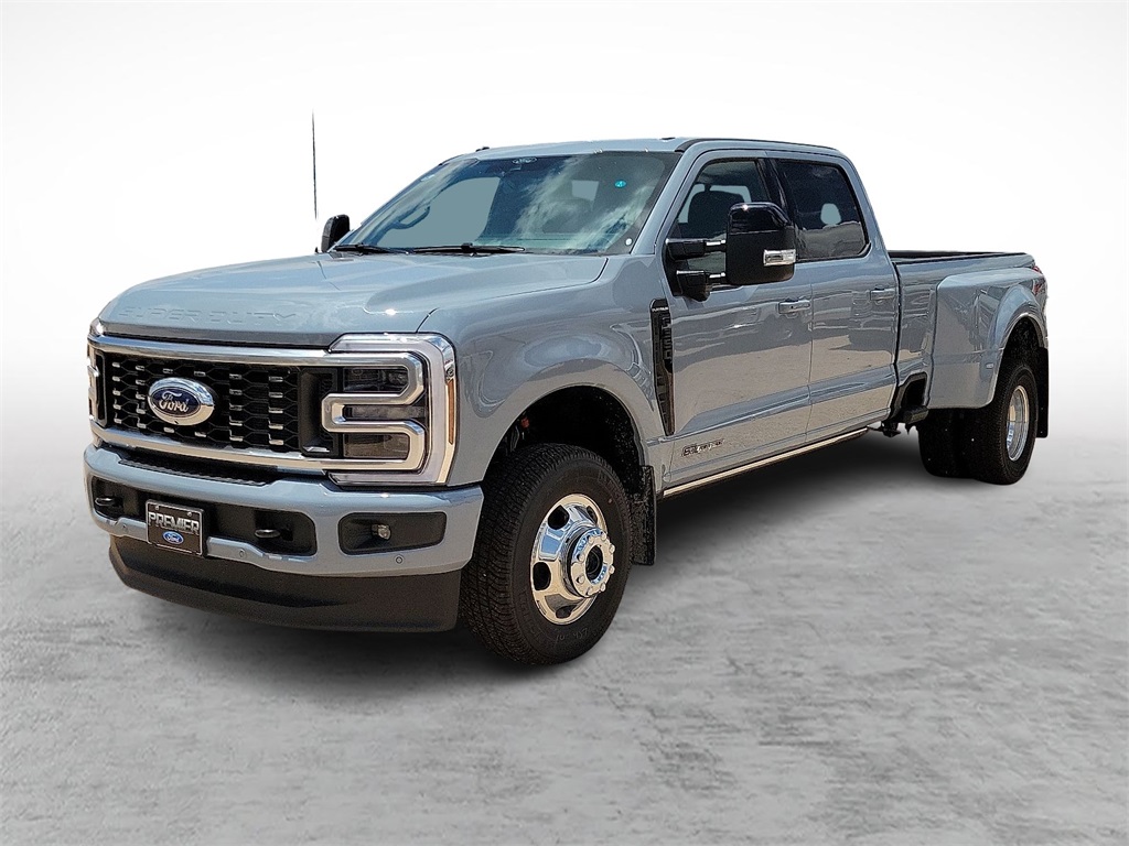 2025 Ford F-350 photo 5