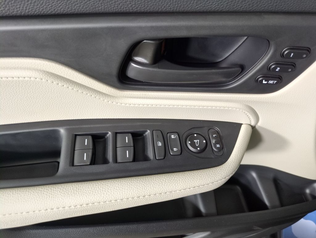 2026 Honda Odyssey EX-L photo 11
