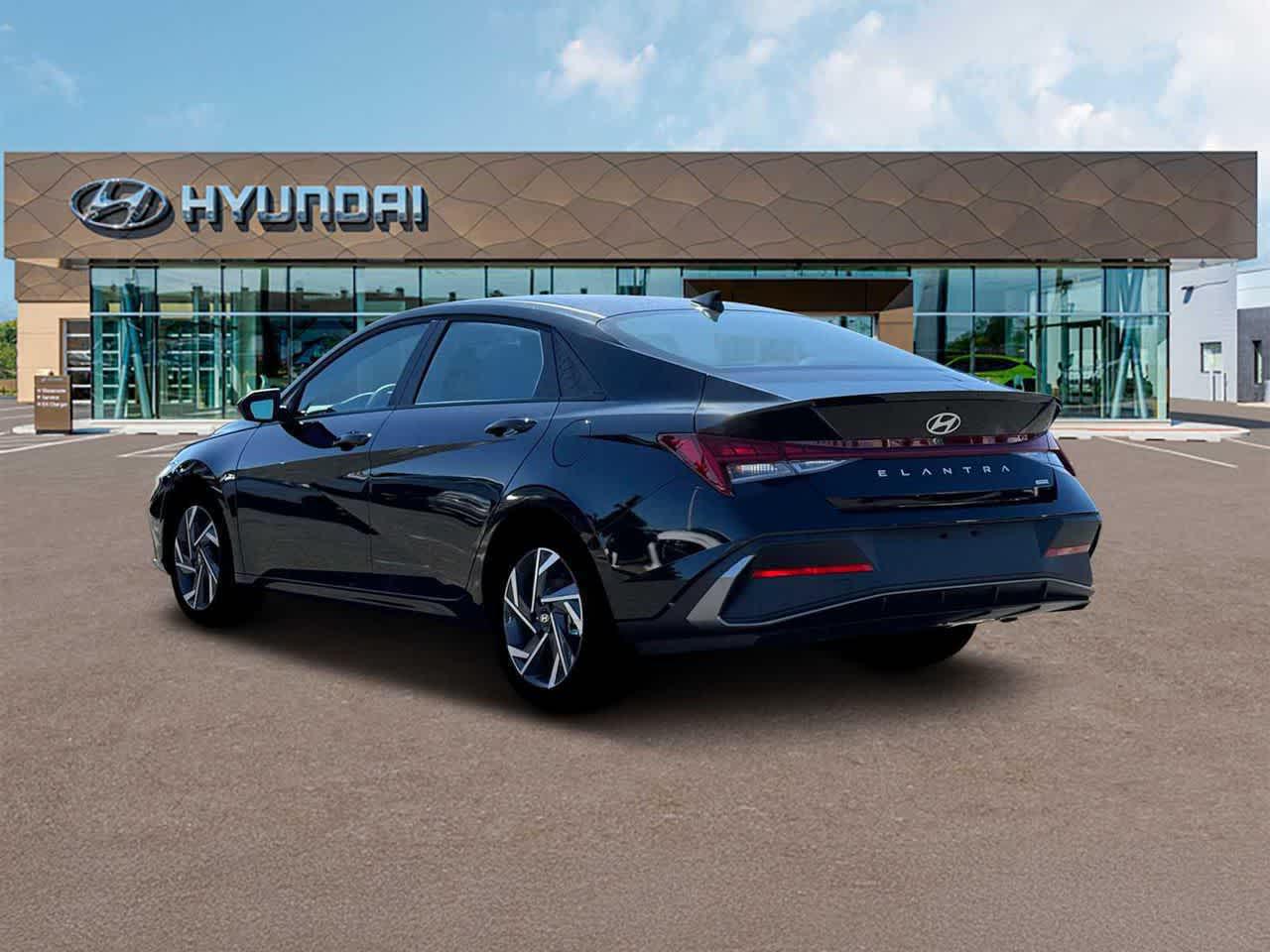 2025 Hyundai Elantra Hybrid SEL Sport photo 4