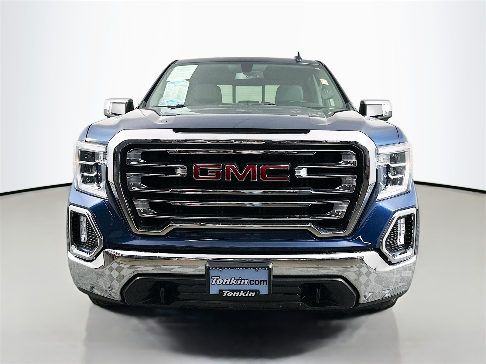 2019 Gmc Sierra 1500 SLT photo 2