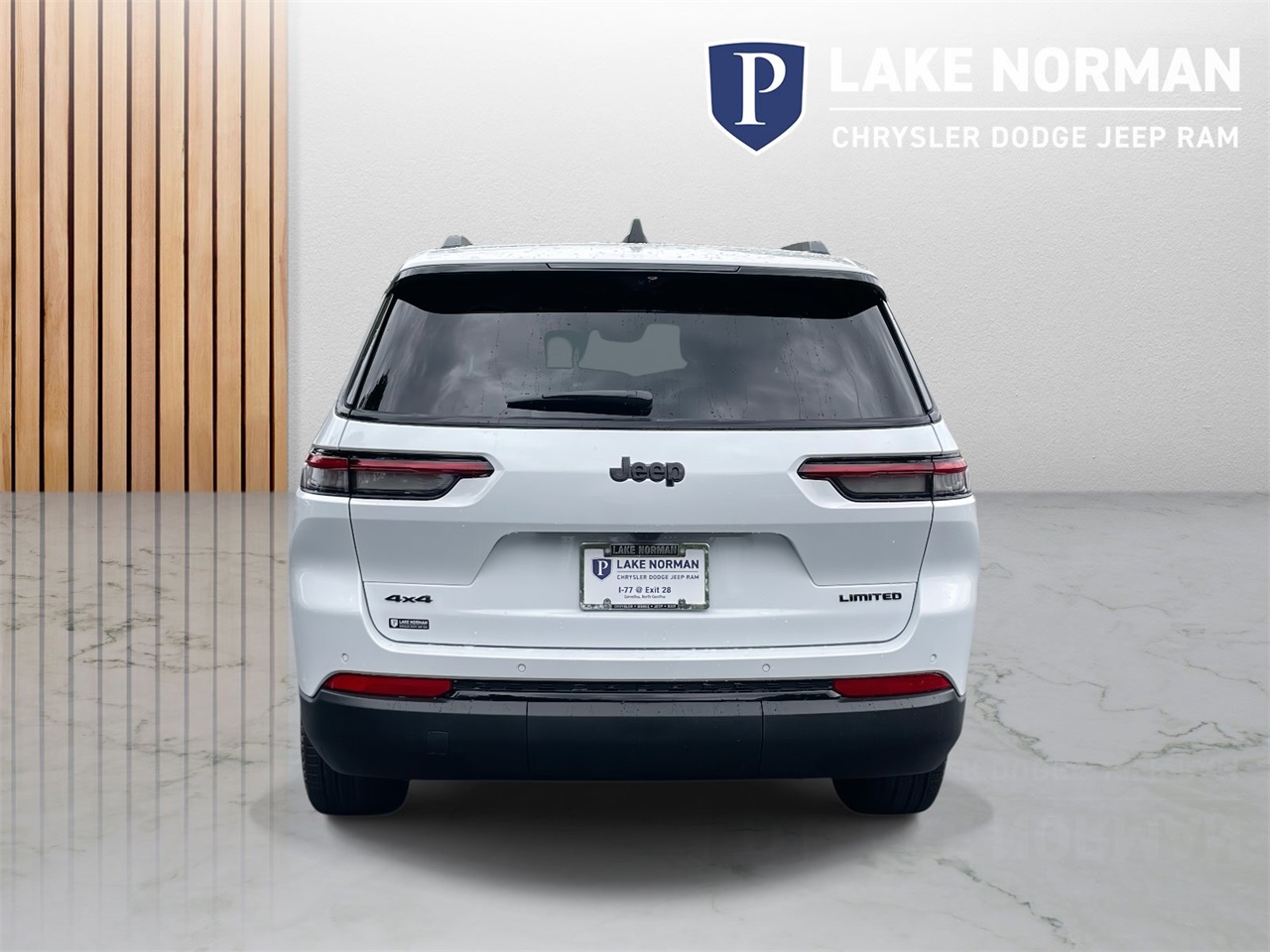 2025 Jeep Grand Cherokee Limited photo 4