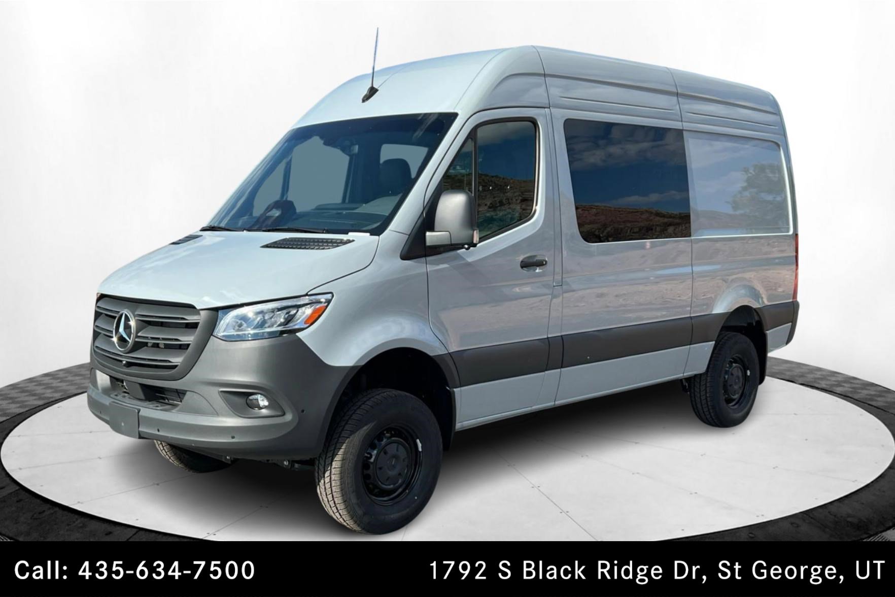 2025 Mercedes-Benz Sprinter Cargo Van Base's photo