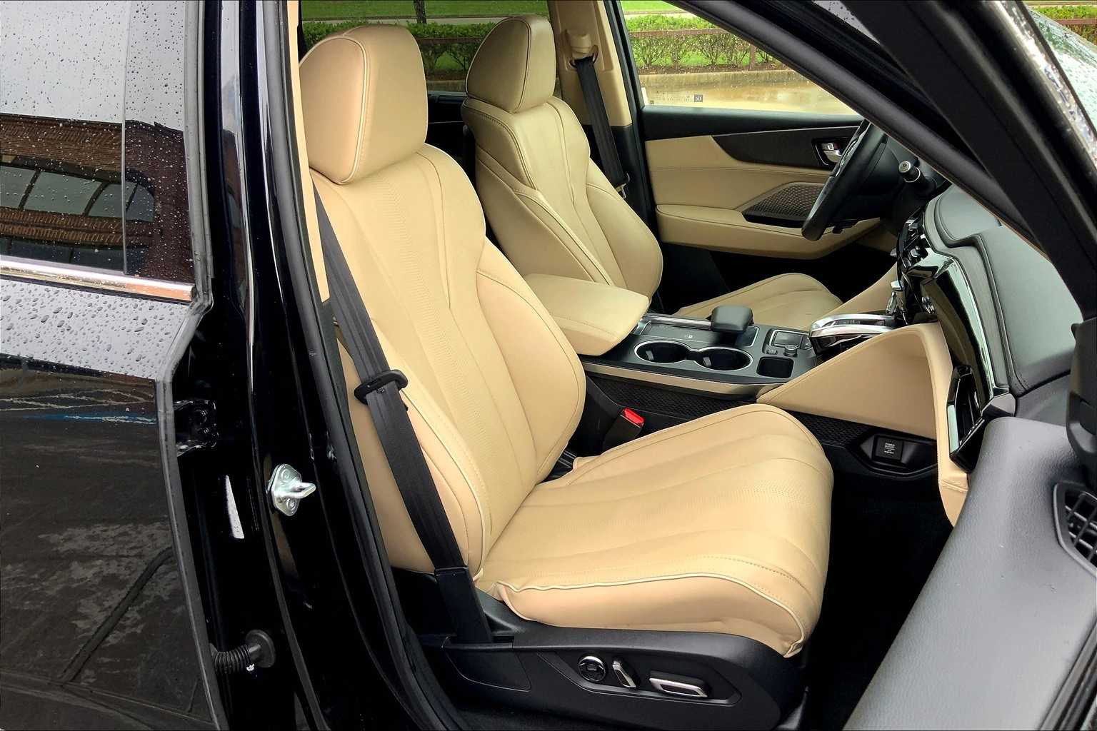 2024 Acura MDX SH-AWD Advance photo 8