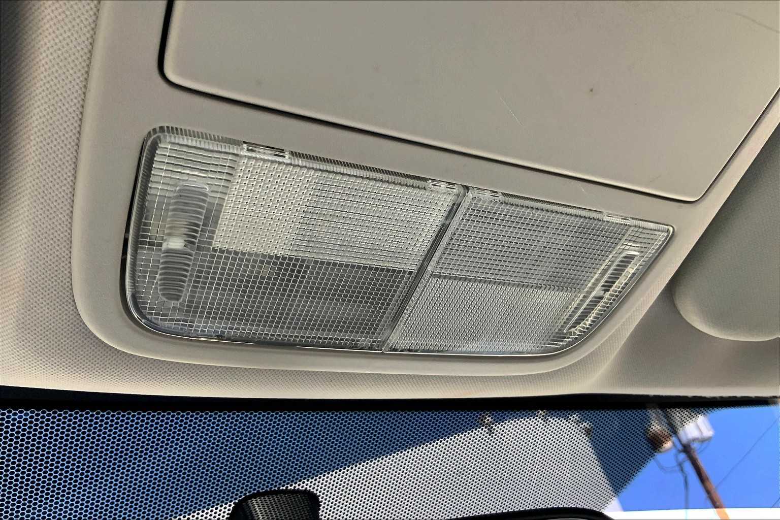 2010 Honda CR-V LX photo 25