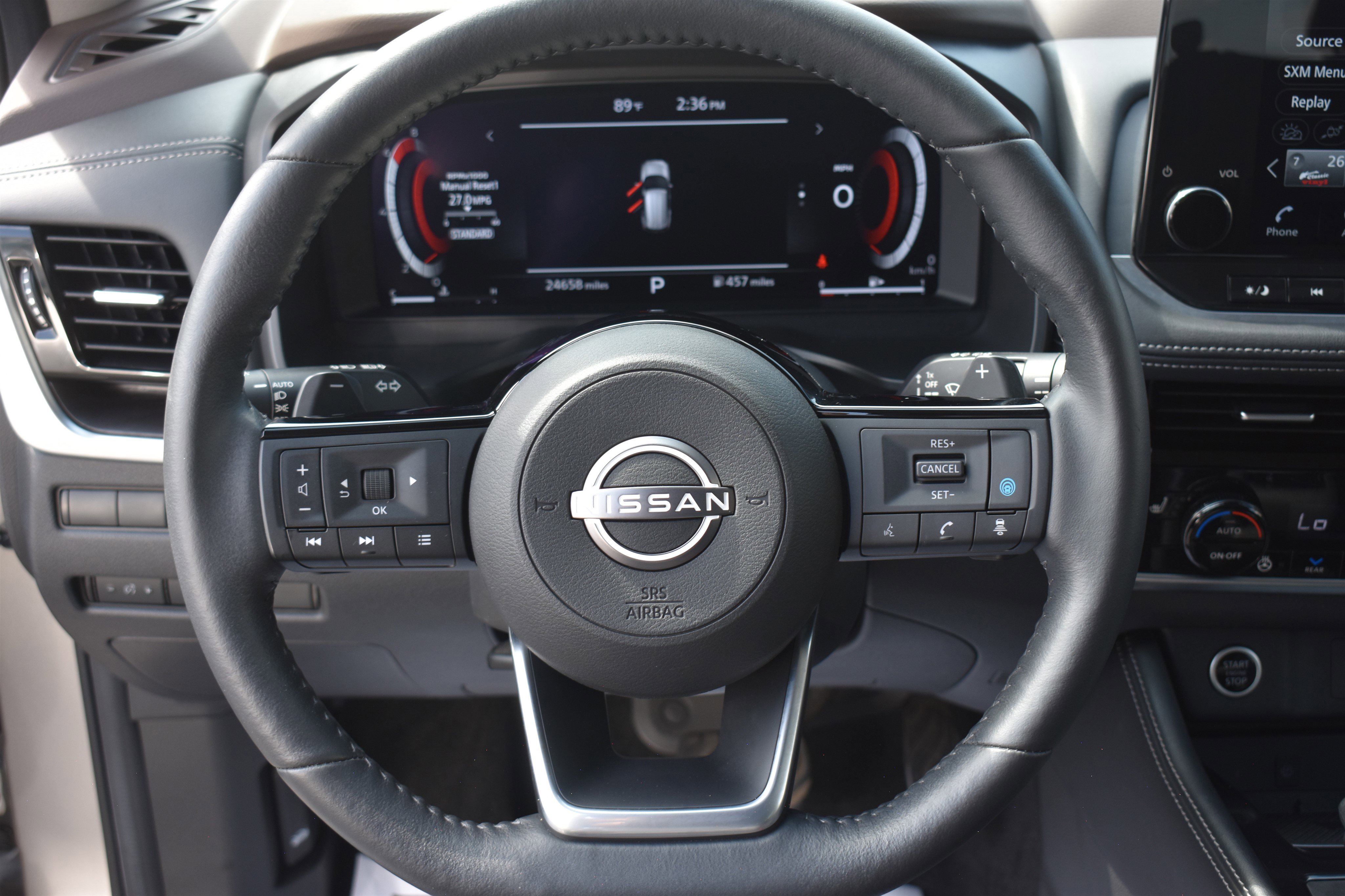 2023 Nissan Rogue Platinum photo 9