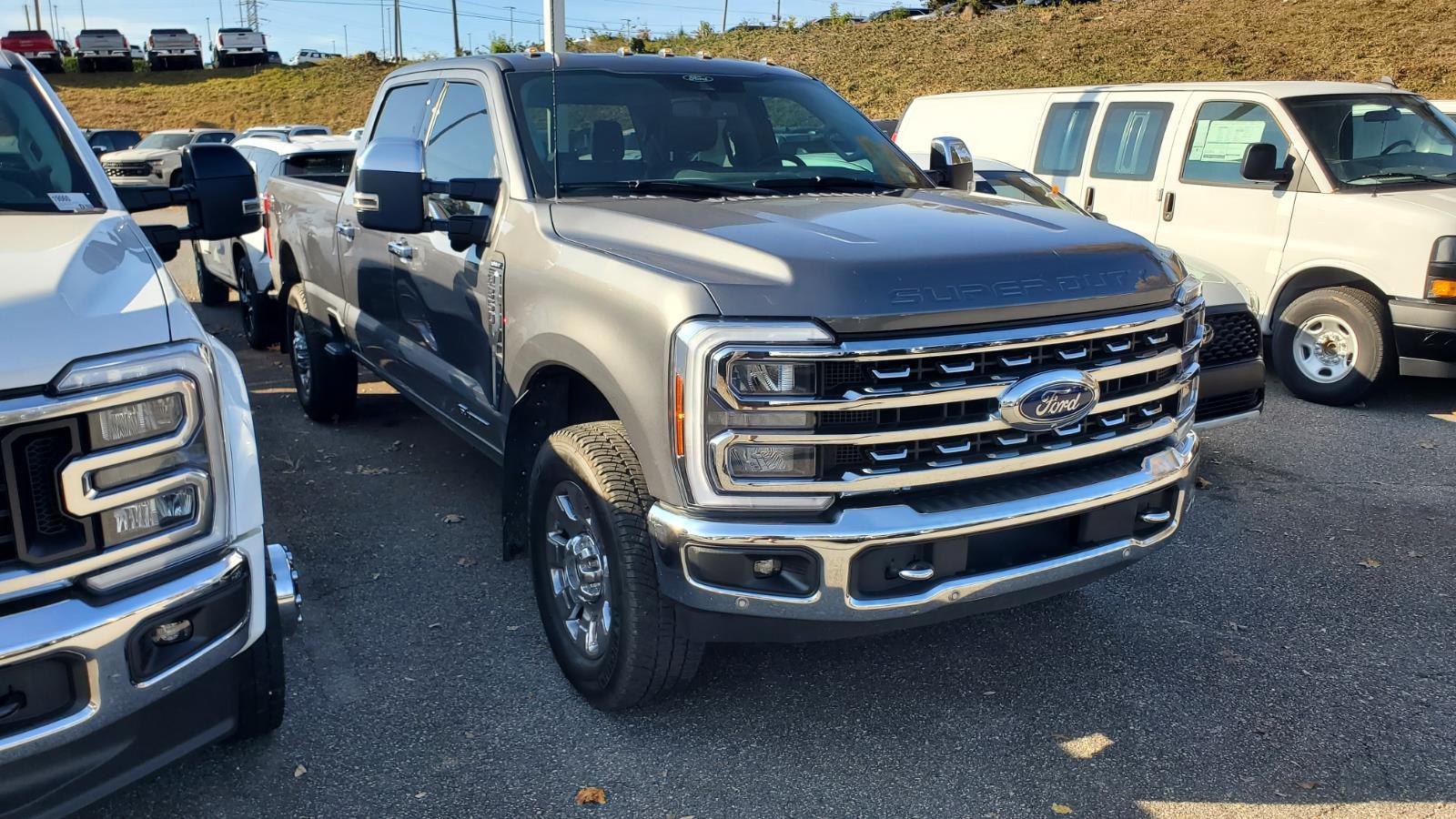 2024 Ford F-350 XL photo 2