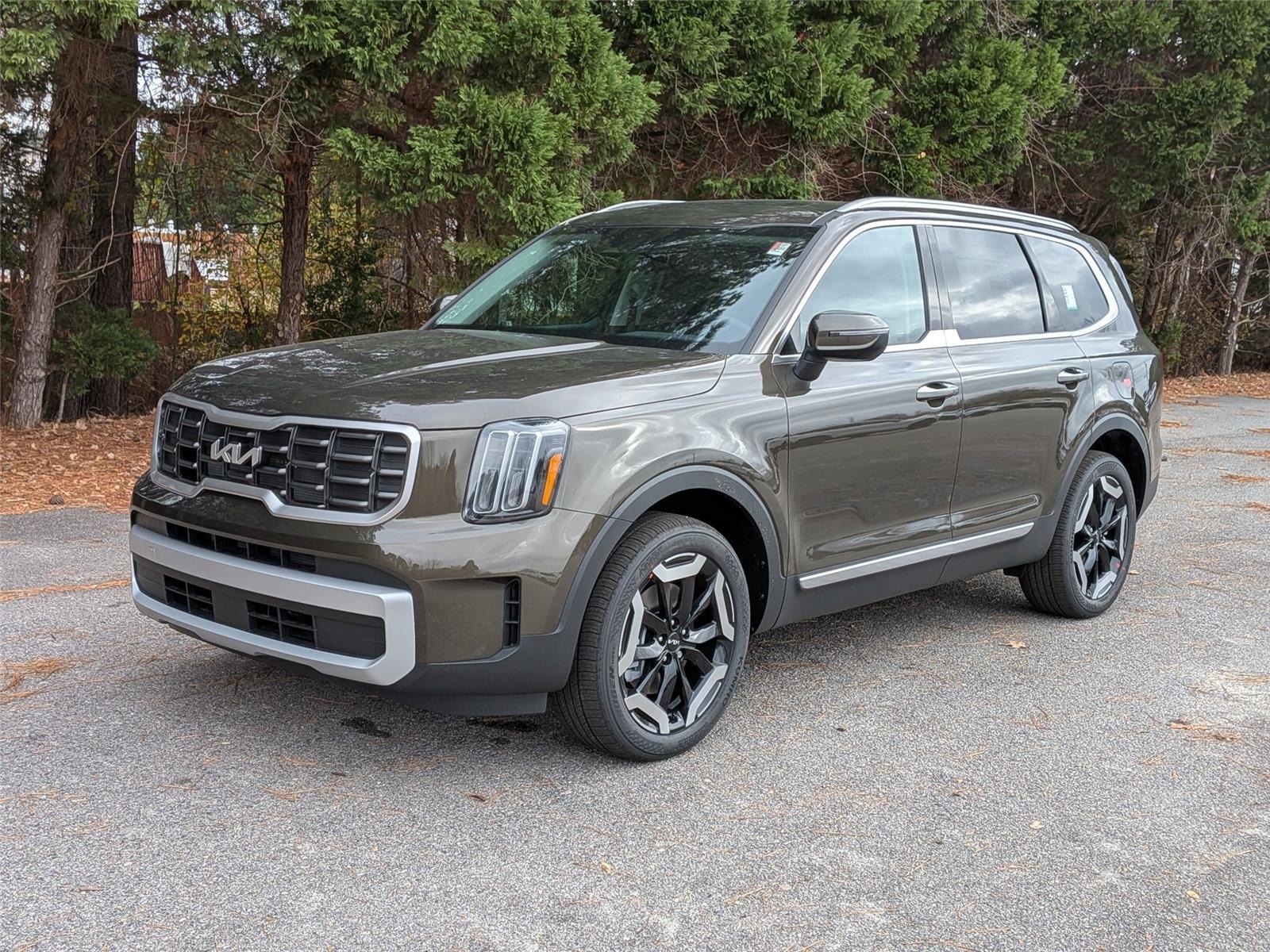 2025 Kia Telluride S's photo