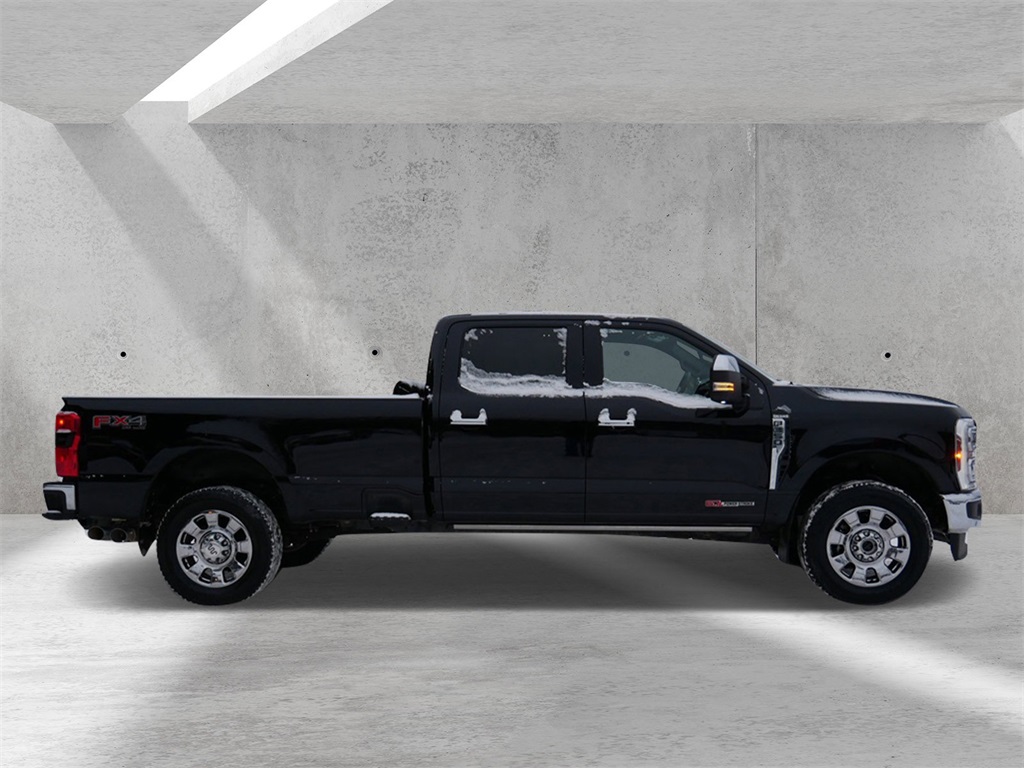 Used 2024 Ford F-350 Super Duty King Ranch with VIN 1FT8W3BM5REC34685 for sale in White Bear Lake, Minnesota