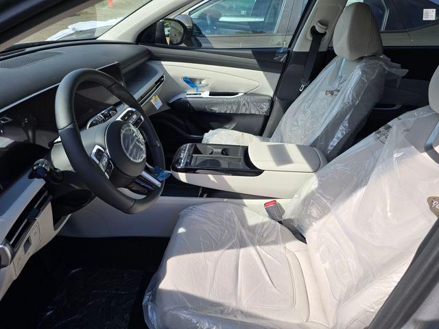 2026 Hyundai Tucson Limited photo 4
