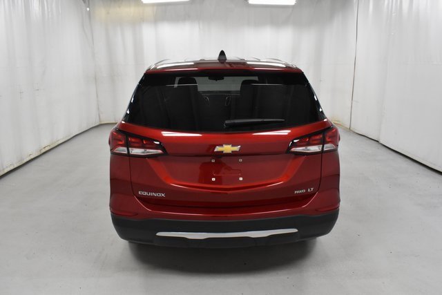 2024 Chevrolet Equinox LT photo 4