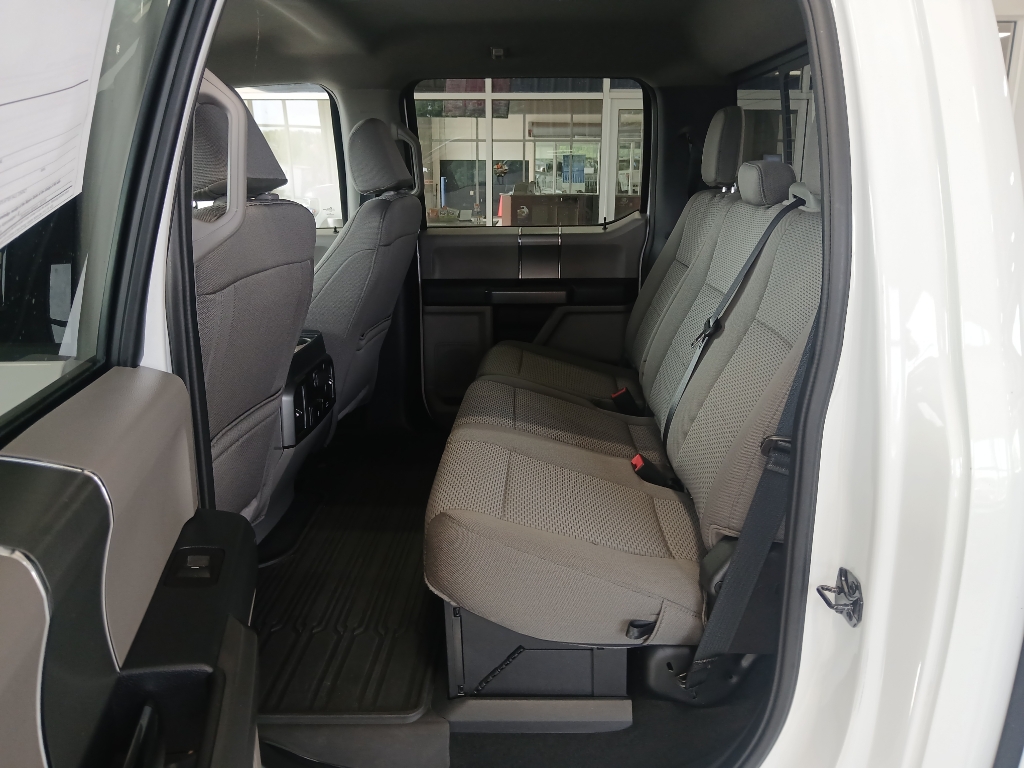 2022 Ford F-250 XLT photo 10