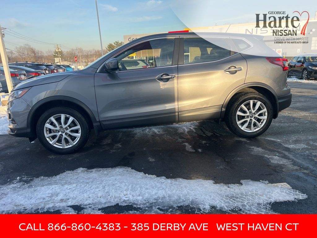 Certified 2022 Nissan Rogue Sport S with VIN JN1BJ1AW8NW683118 for sale in West Haven, CT