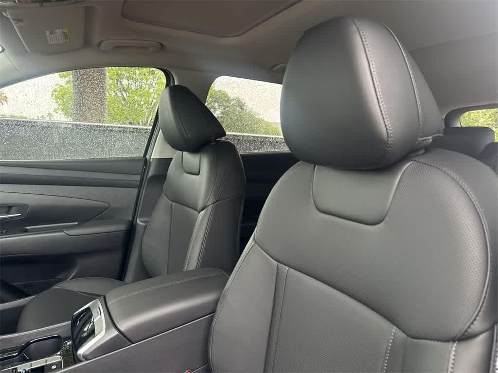 2025 Hyundai Tucson SEL Convenience photo 12