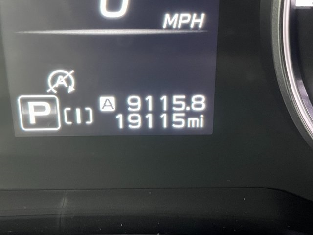 2024 Subaru Crosstrek Premium photo 3