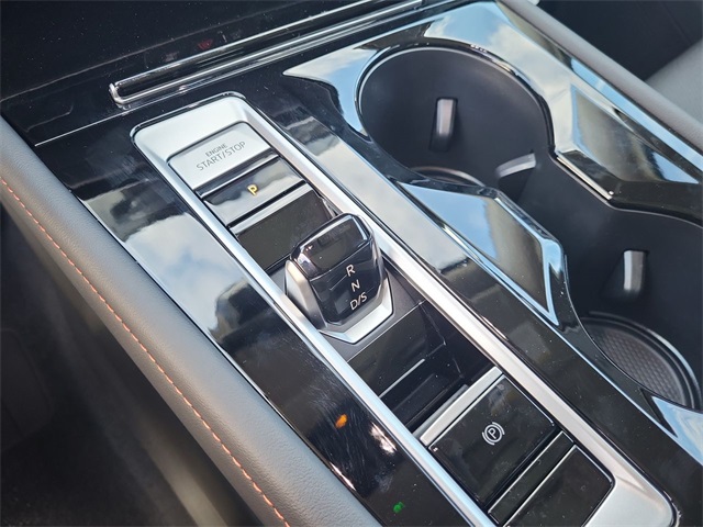 2025 Volkswagen Atlas Peak Edition SE photo 22