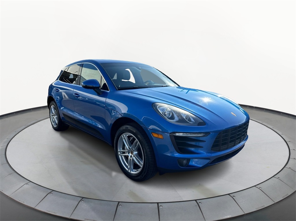 2016 Porsche Macan