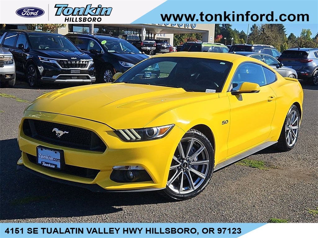 2015 Ford Mustang GT Premium's photo